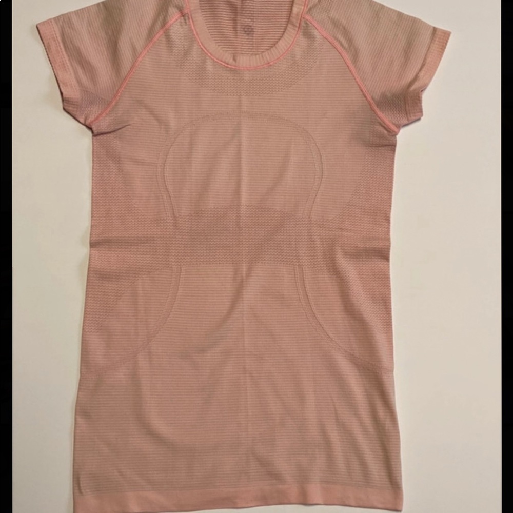 Lululemon Pink Swiftly Tech Size 6